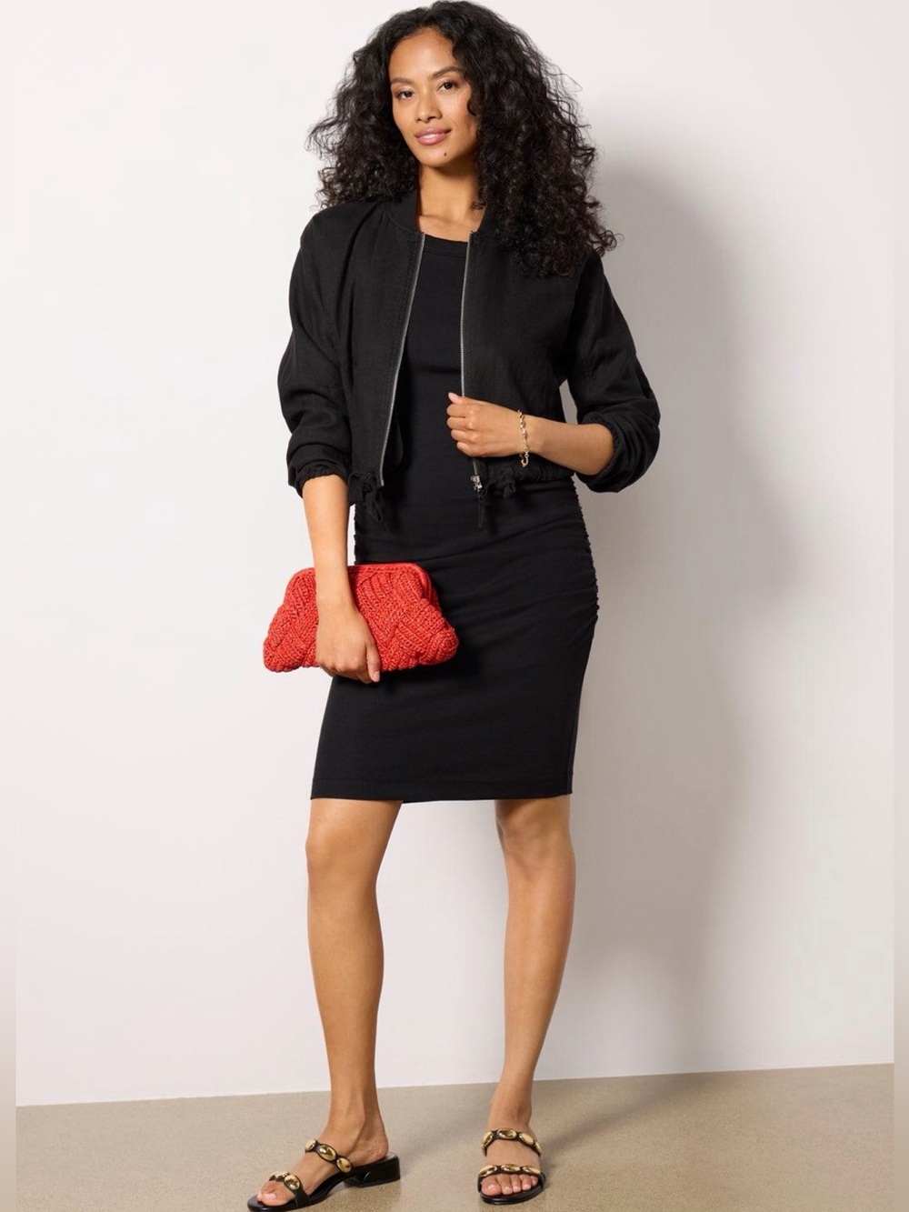 Evereve Black 100% Linen Relaxed Noa Bomber Jacket - Picture 2 of 7